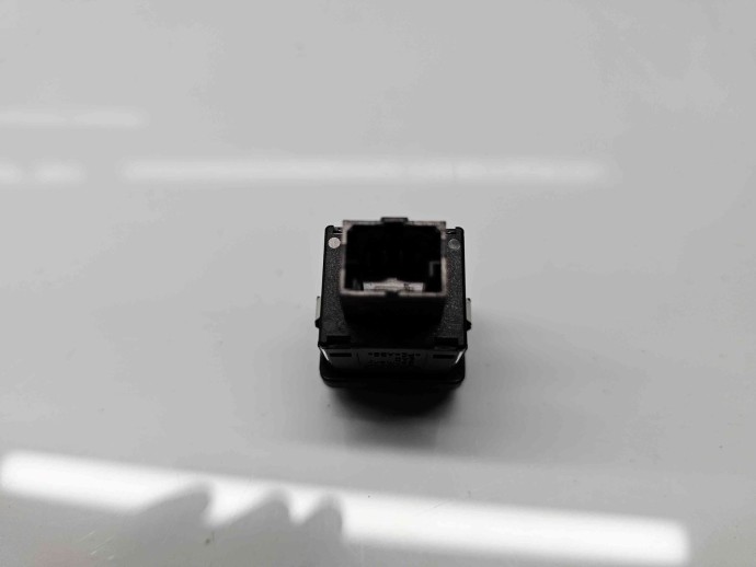  Buton avarii AUDI A5 Sportback (F5A, 9T) [Fabr 2016-prezent] 8W0941509A