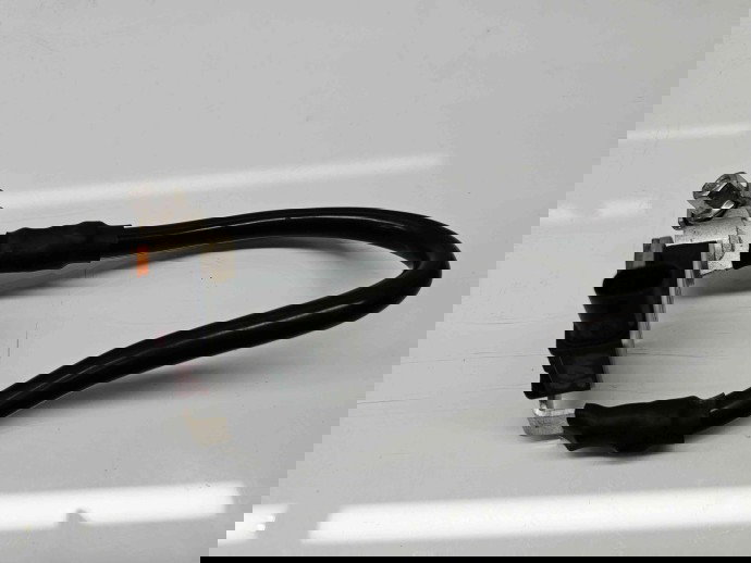  Borna baterie (-)  AUDI Q7 (4MB) [Fabr 2015-prezent] 8S0915181 