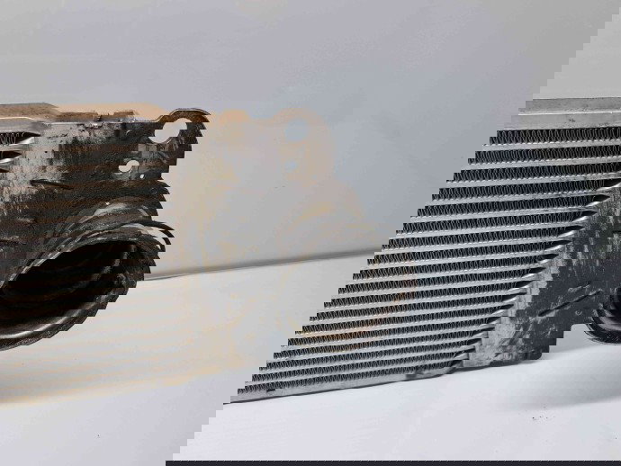 Radiator intercooler Volkswagen Transporter 5 (7HB, 7HJ) [Fabr 2004-2013] OEM 2.0 TDI CAAA 62KW  / 85CP