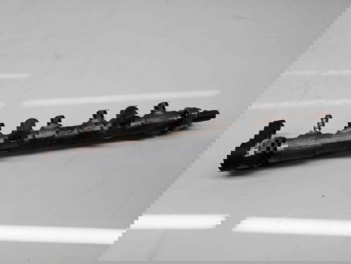 Rampa injectoare Skoda Fabia 2 (5J, 542) [Fabr 2007-2014] 03P089 1.2 TDI CFWA 55KW / 75CP