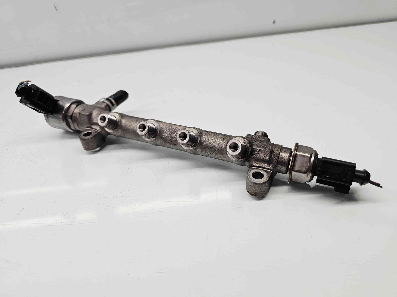 Rampa injectoare Volkswagen Tiguan II (AD1, AX1) [2016-2018] 04L089G 2.0 TDI DETA 140KW / 190CP - imagine 3