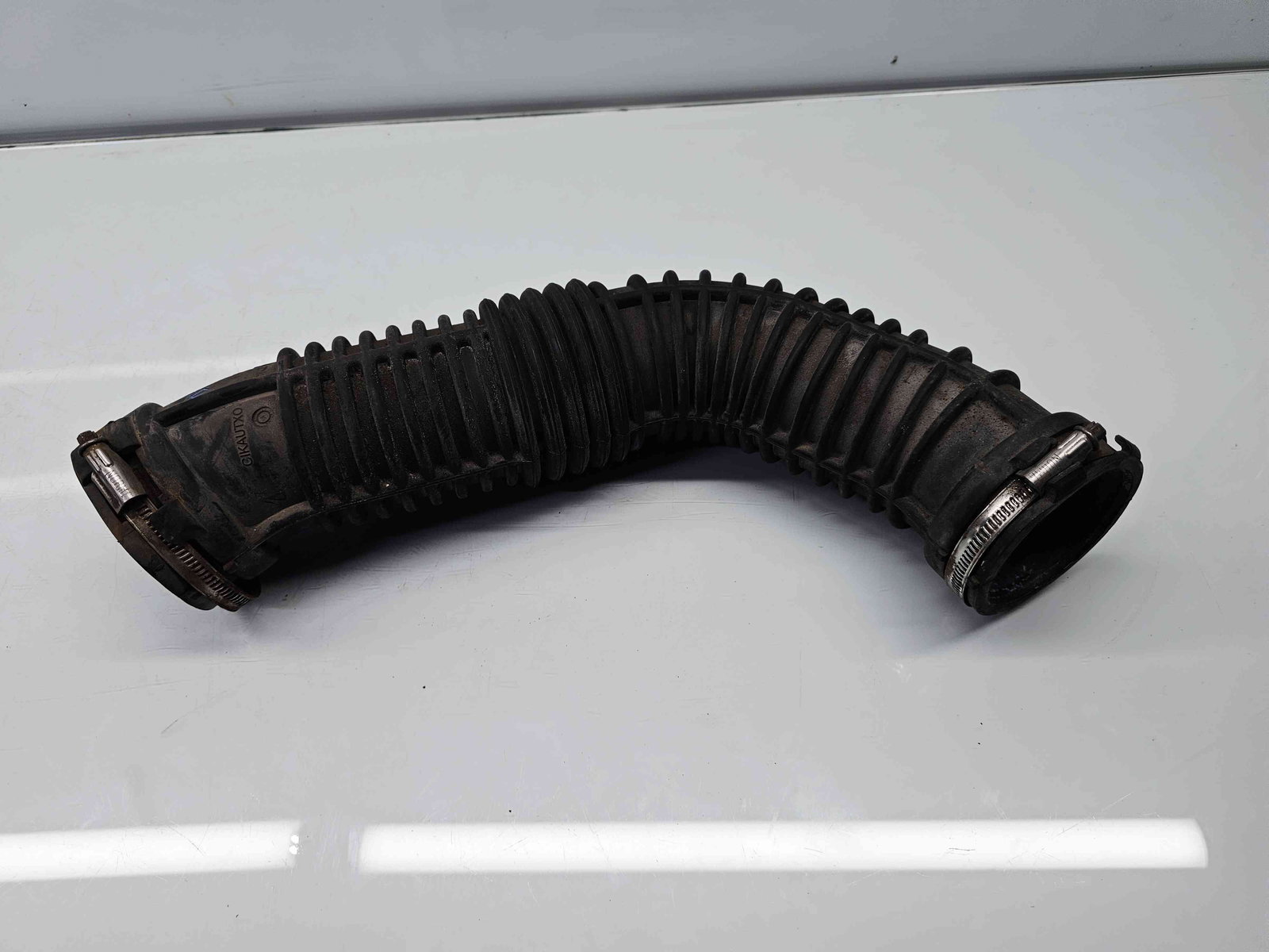 Tub admisie aer Opel Movano B F3500 (L2 H2) [Fabr 2010-2022] OEM 2.3 dCi M9T-870 96KW / 130CP - imagine 1