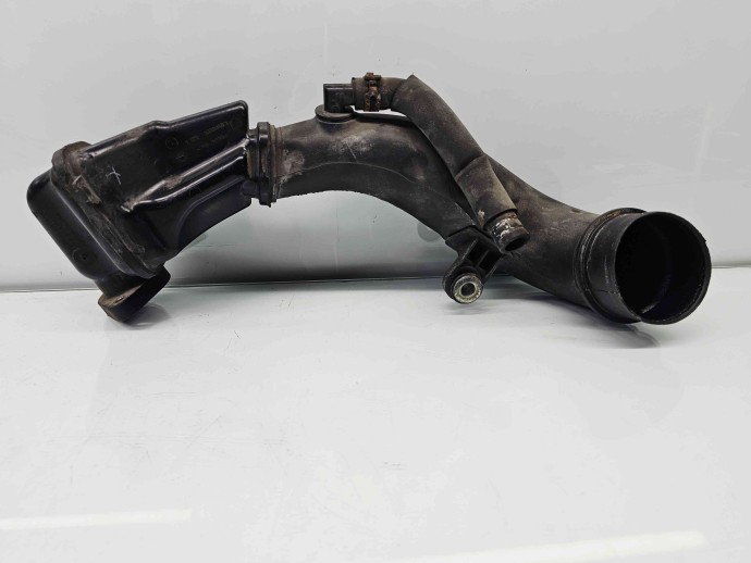 Tub admisie aer Opel Movano B F3500 (L2 H2) [Fabr 2010-2022] 8200858600D 2.3 dCi M9T-870 96KW / 130CP