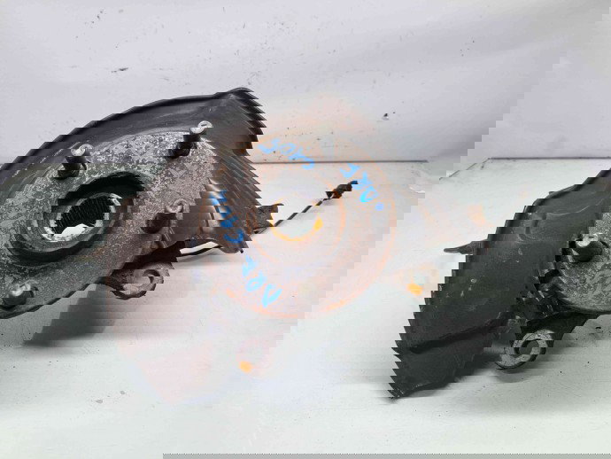 Fuzeta fata dreapta Toyota Rav 4 III (ACA3, ACE, ALA3, GSA3, ZSA3) [Fabr 2005-2013] OEM 2.2 2.2 80KW / 109CP