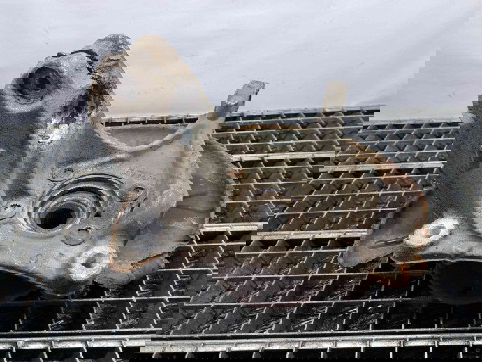 Fuzeta fata dreapta Volkswagen Passat B7 (362) [Fabr 2010-2014] OEM 2.0 TDI CFFB  