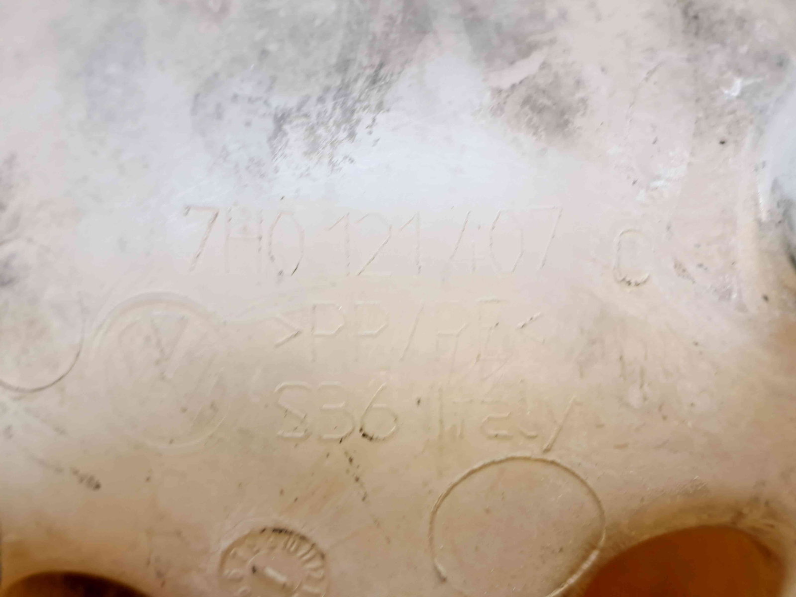 Vas expansiune Volkswagen Transporter 5 (7HB, 7HJ) [Fabr 2004-2013] 7H0121407C - imagine 5