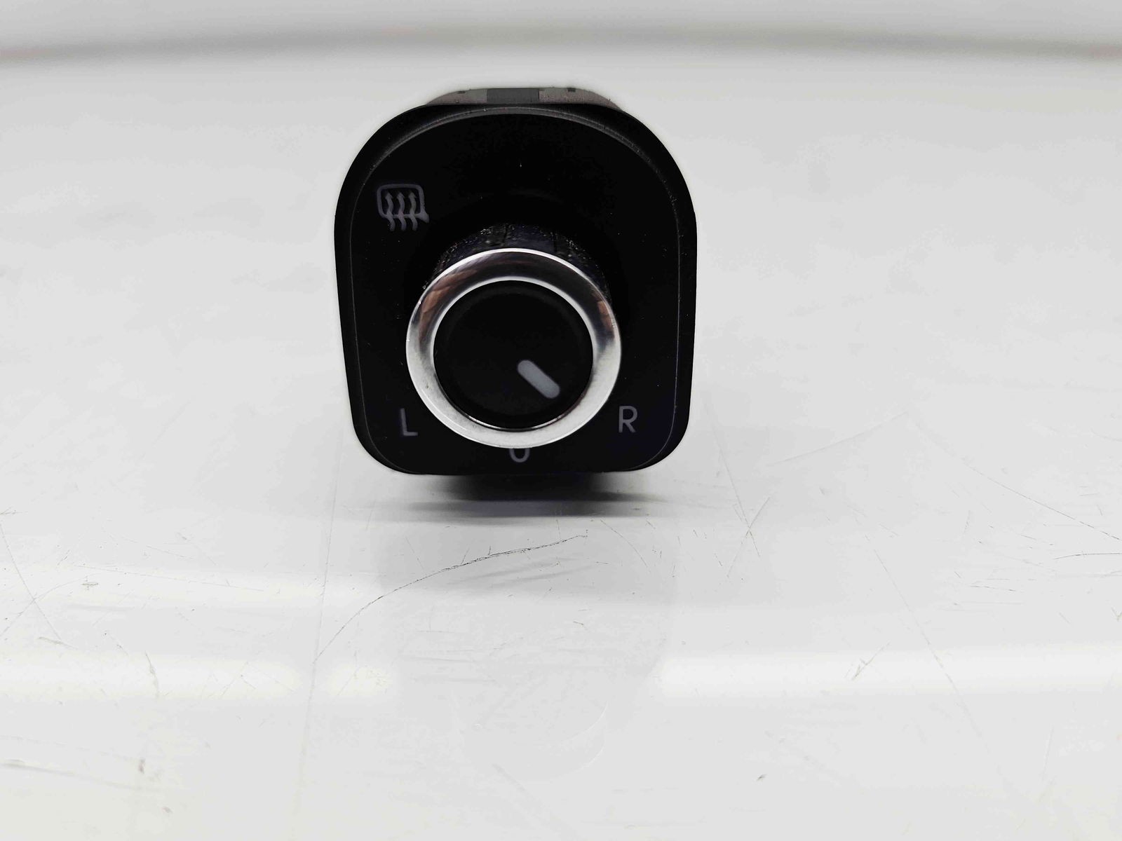 Buton reglaj oglinzi Volkswagen Passat B7 (362) [Fabr 2010-2014] 5K2959565 - imagine 4