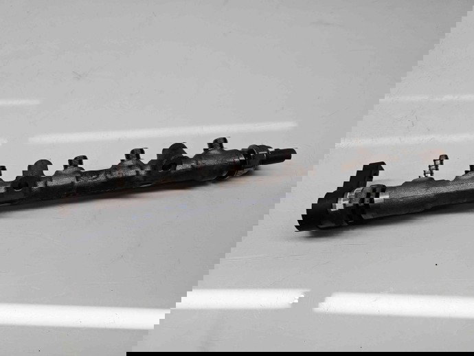 Rampa injectoare  Volkswagen Polo (6R) [Fabr 2009-2016] 03P089 1.2 TDI CFWA 55KW / 75CP