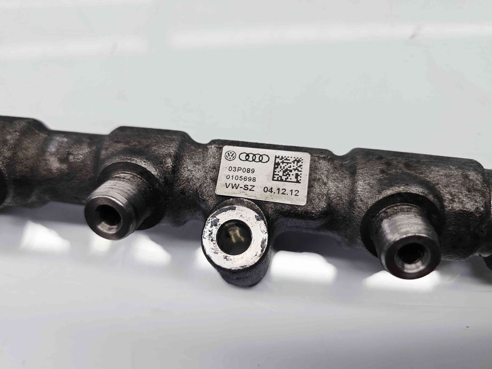 Rampa injectoare Volkswagen Polo (6R) [Fabr 2009-2016] 03P089 1.2 TDI CFWA 55KW / 75CP - imagine 4