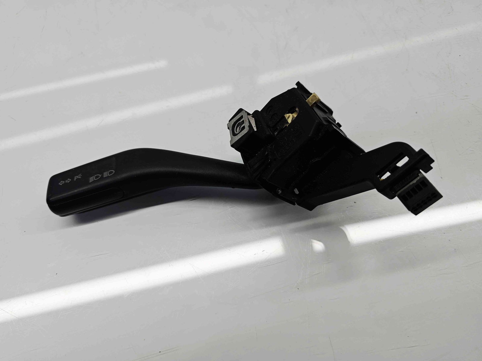 Maneta semnalizare Volkswagen Golf 5 (1K1) [Fabr 2004-2008] 1K0953513 - imagine 3