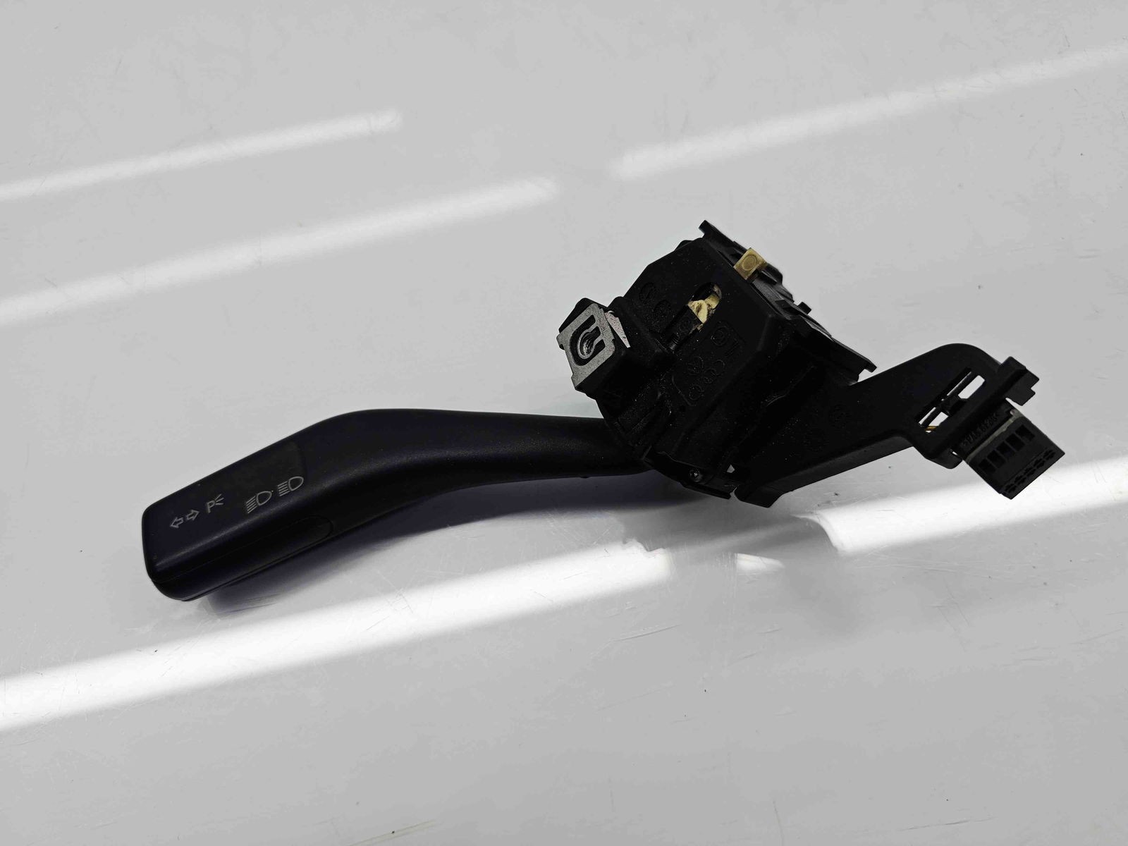 Maneta semnalizare Volkswagen Golf 5 (1K1) [Fabr 2004-2008] 1K0953513 - imagine 5