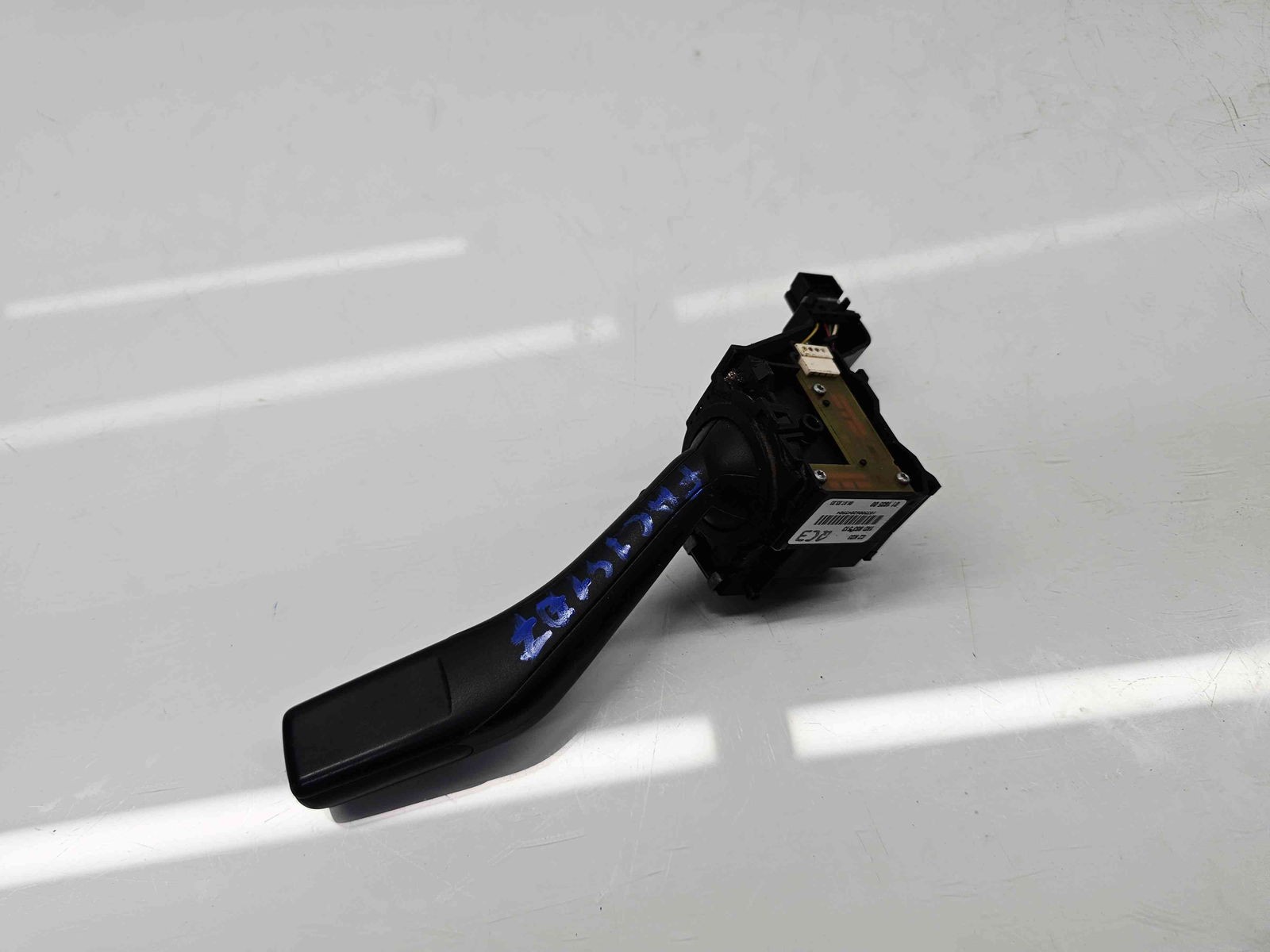 Maneta semnalizare Volkswagen Golf 5 (1K1) [Fabr 2004-2008] 1K0953513 - imagine 8