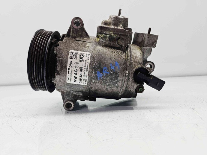 Compresor clima  Volkswagen Passat B7 (362) [Fabr 2010-2014] 5N0820803E 1.2 TDI CFWA 55KW / 75CP