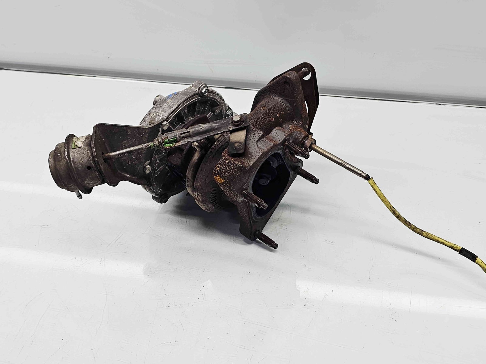 Turbina Renault Master III [Fabr 2009-2015] H8200822404 2.3 dCi M9T-870 96KW / 130CP - imagine 3