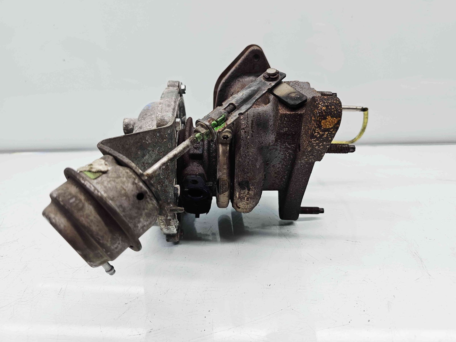 Turbina Renault Master III [Fabr 2009-2015] H8200822404 2.3 dCi M9T-870 96KW / 130CP - imagine 4