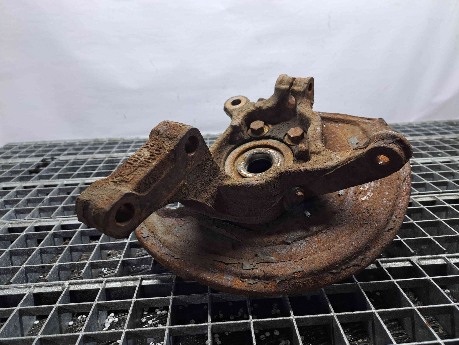 Fuzeta fata stanga Nissan Juke [Fabr 2010-2014] Hatchback OEM 1.6 B HR16DE 1.6 B HR16DE 77KW / 105CP - imagine 4