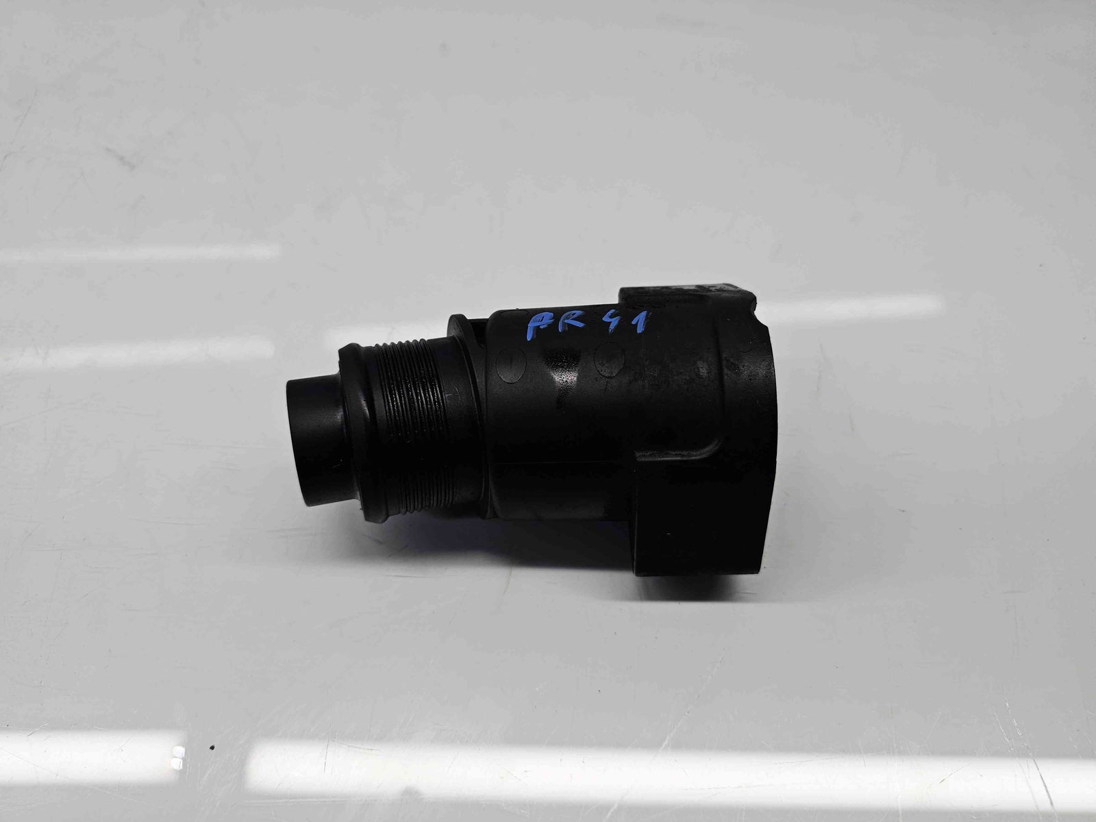 Rezonator aer Volkswagen Golf 6 (5K1) [Fabr 2009-2013] 03L131111J 1.2 TDI CFWA 55KW / 75CP - imagine 1