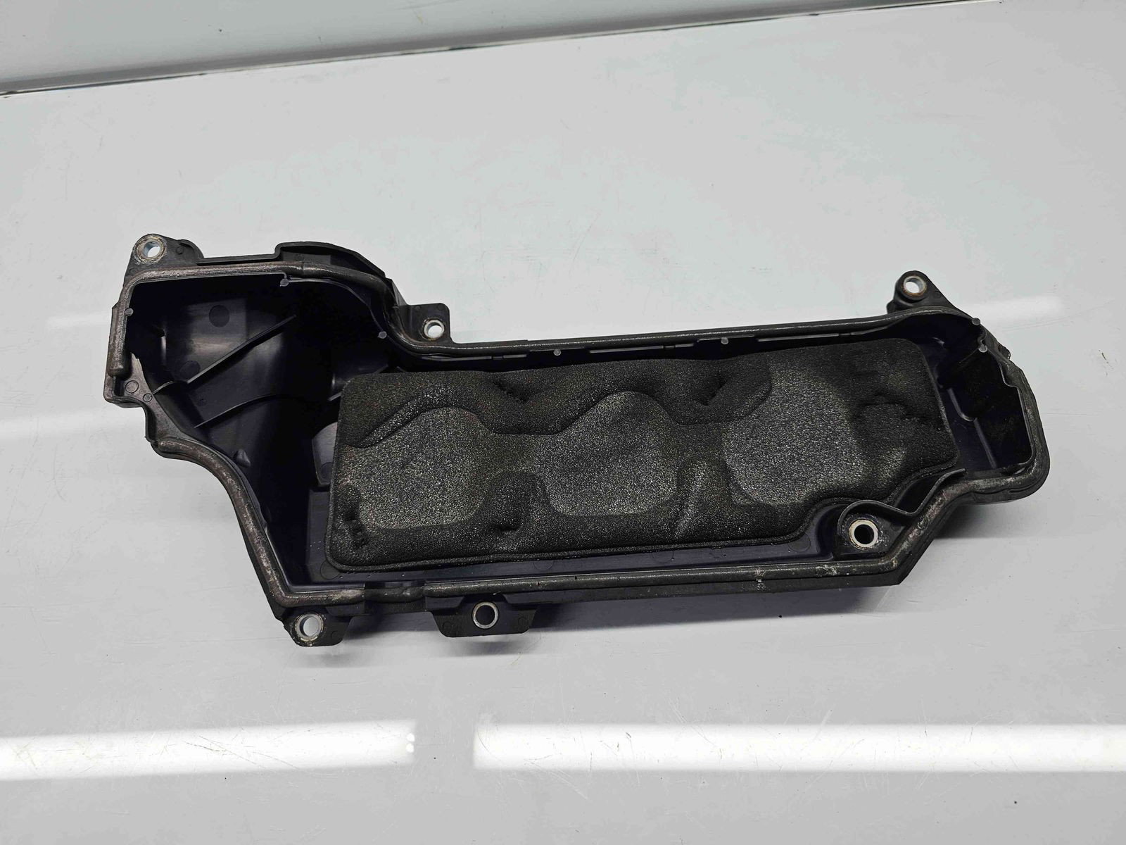 Capac motor Renault Master III [Fabr 2009-2015] 8200805844 2.3 dCi M9T-870 96KW / 130CP - imagine 4