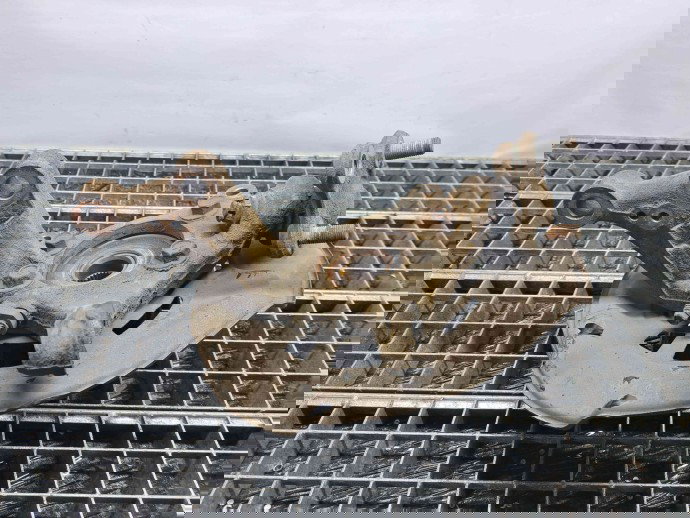 Fuzeta fata stanga Toyota Rav 4 III (ACA3, ACE, ALA3, GSA3, ZSA3) [Fabr 2005-2013] OEM 2.2  