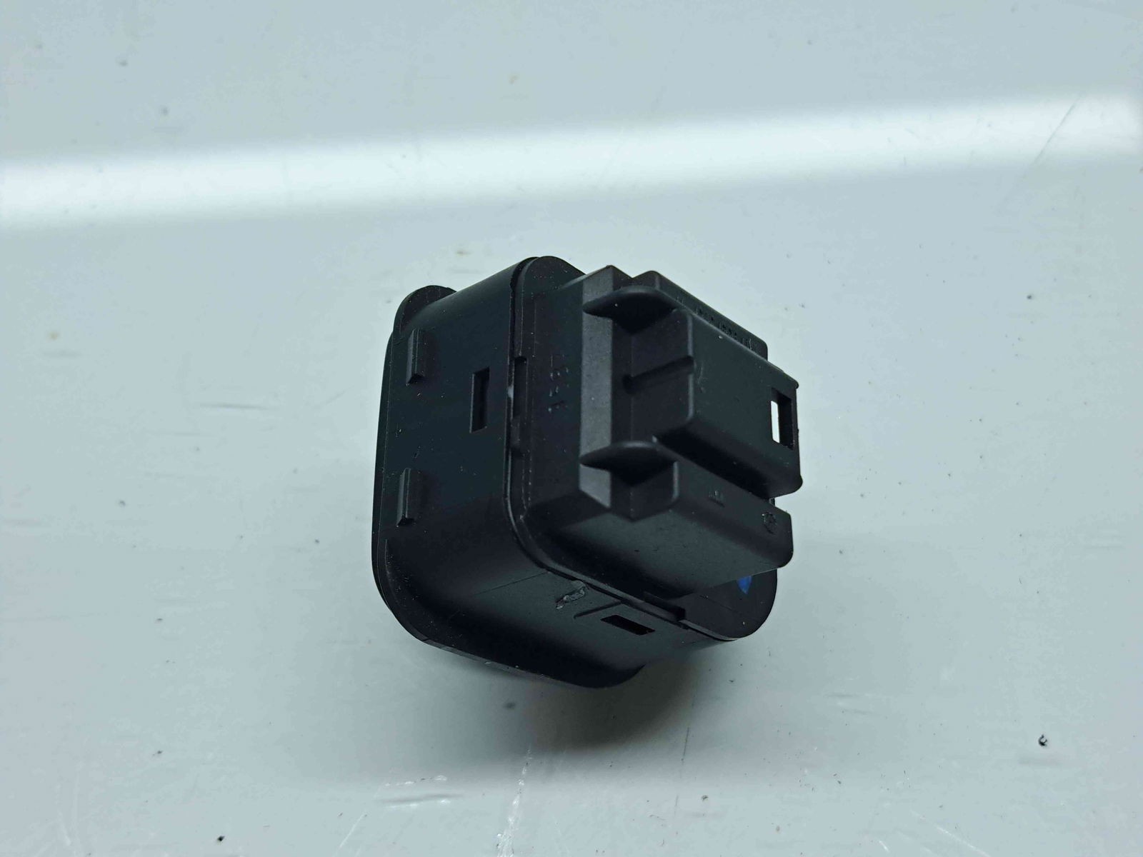 Buton reglaj oglinzi Volkswagen Passat B6 (3C2) [Fabr 2005-2010] 1K0959565H - imagine 3