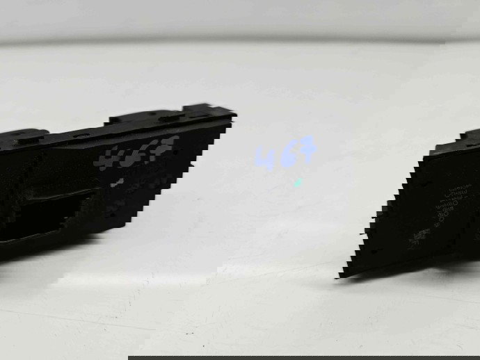  Butoane comanda geamuri sofer  Opel Astra J [Fabr 2009-2015] 13305009