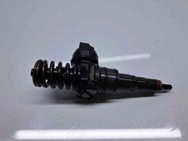 Injector  Volkswagen Touran (1T1, 1T2) [Fabr 2003-2010] 03G130073BN 1.9 TDI BLS 77KW / 105CP