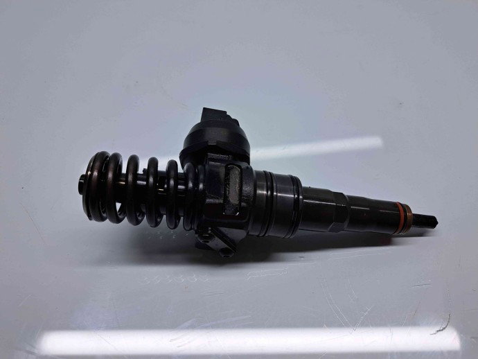 Injector  Volkswagen Jetta 3  (1K2) [Fabr 2005-2010] 03G130073BN 1.9 TDI BLS 77KW / 105CP