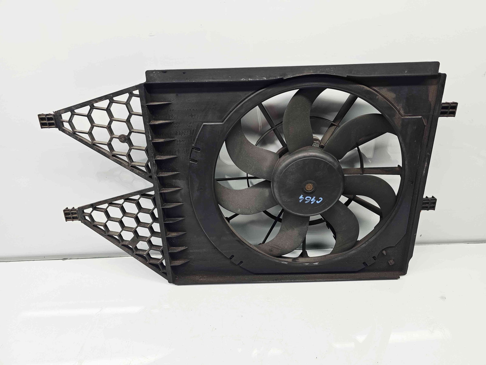 Electroventilator Skoda Fabia 2 Combi (5J, 545) [Fabr 2007-2014] 6R0121207A 1.6 TDI CAYC 77KW / 105CP - imagine 1