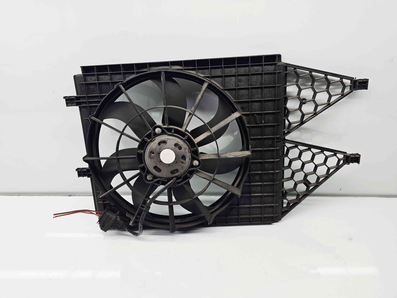 Electroventilator Skoda Fabia 2 Combi (5J, 545) [Fabr 2007-2014] 6R0121207A 1.6 TDI CAYC 77KW / 105CP - imagine 2