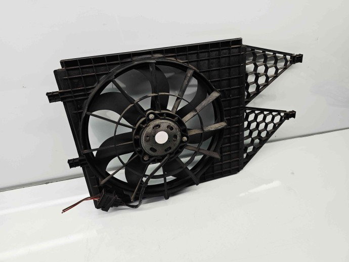 Electroventilator Skoda Fabia 2 Combi (5J, 545) [Fabr 2007-2014] 6R0121207A 1.6 TDI CAYC 77KW / 105CP
