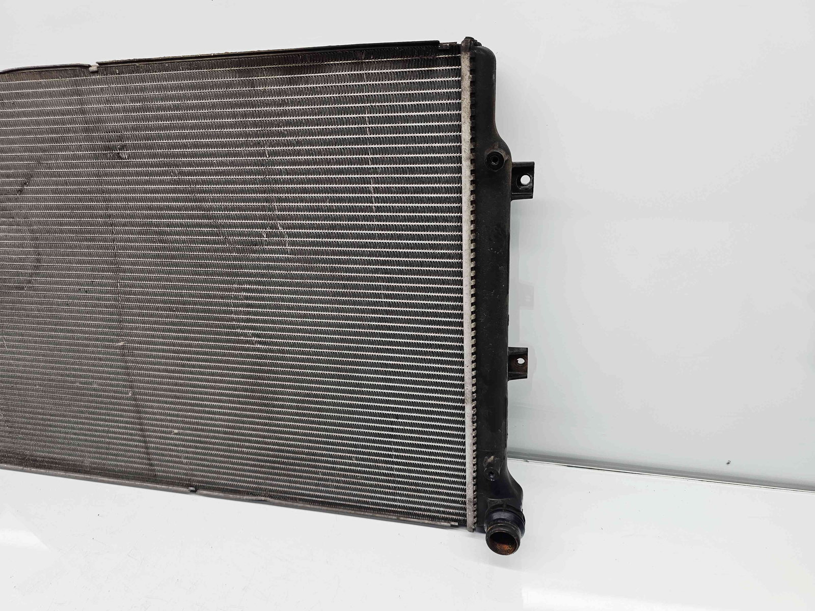 Radiator apa Volkswagen Passat B6 (3C2) [Fabr 2005-2010] 3C0121253Q 2.0 TDI CBAB 103KW / 140CP - imagine 2
