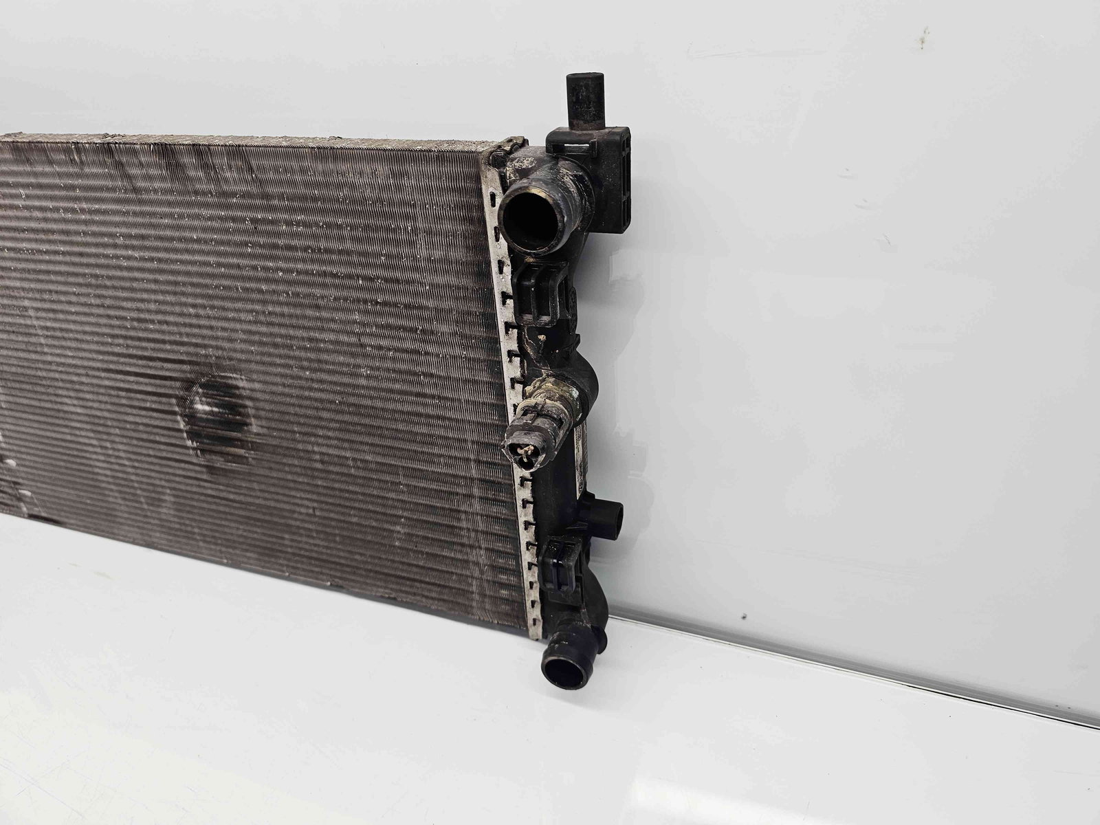 Radiator apa Volkswagen Polo (6R) [Fabr 2009-2016] 6R01212530 1.4 Benz CGGB 63KW / 86CP - imagine 2