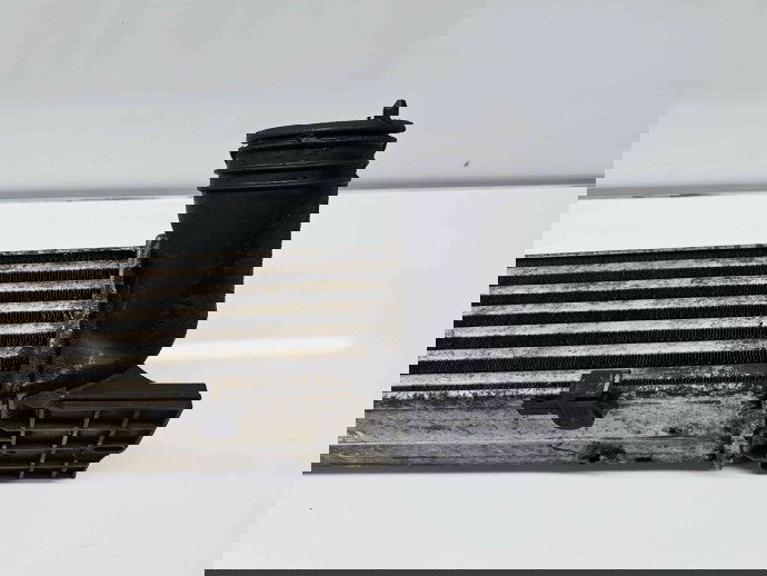 Radiator intercooler Bmw 1 (E81, E87) [Fabr 2004-2010] 3093796 2.0 M47D20 90KW / 122CP