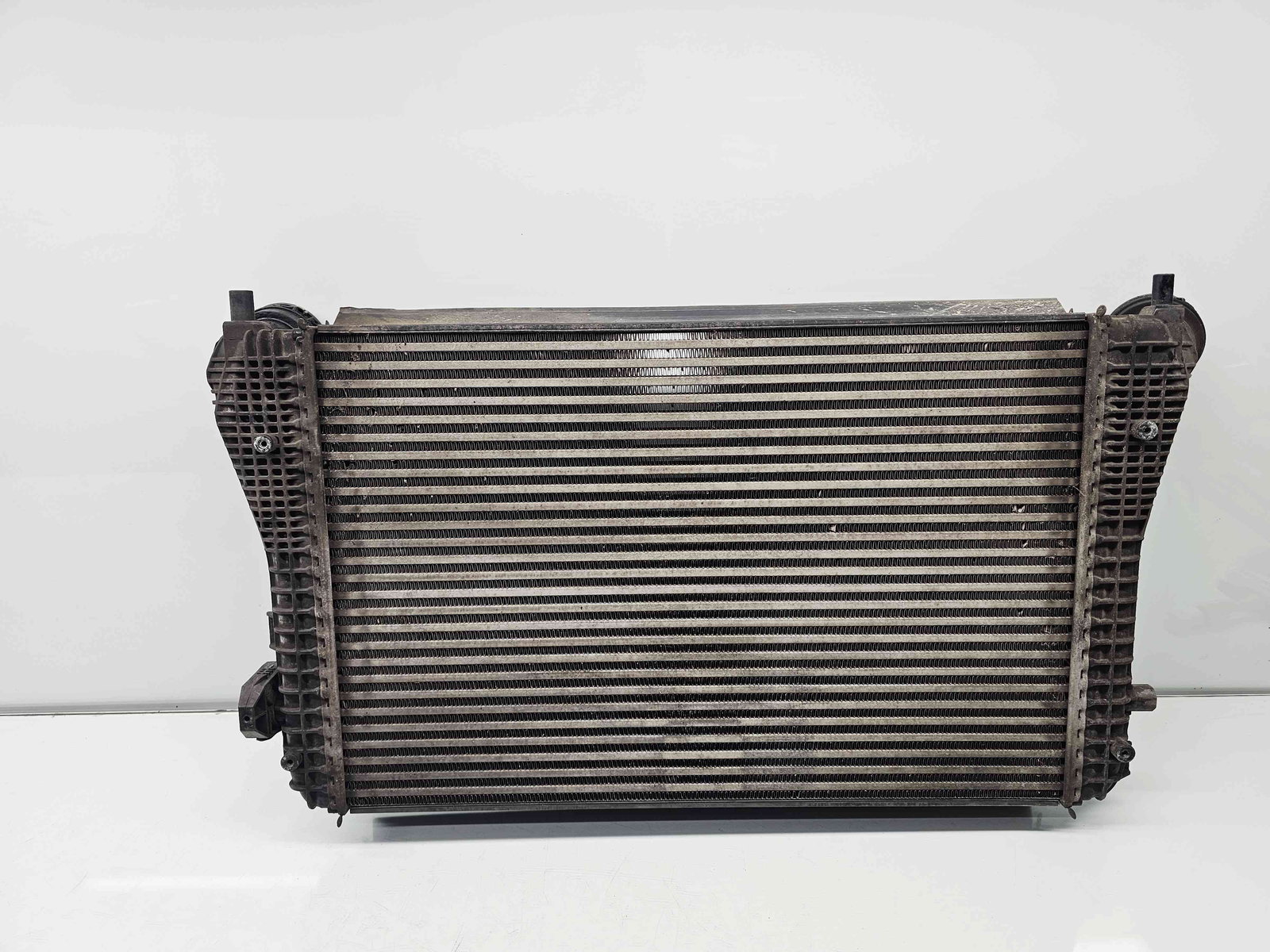 Radiator intercooler Volkswagen Passat B6 (3C2) [Fabr 2005-2010] 3C0145805P 2.0 TDI CBAB 103KW / 140CP - imagine 1