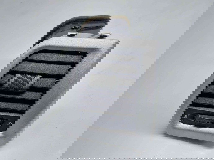  Grila aerisire dreapta Skoda Fabia 2 Combi (5J, 545) [Fabr 2007-2014] 5J0819702