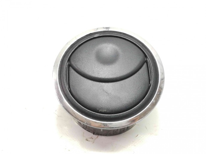 Grila aerisire dreapta 687604194R Dacia Logan 2 1.5 K9K 2012-2022