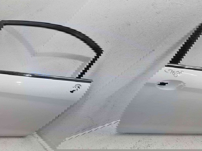 Usa dreapta fata Ford Fiesta 6 facelift [Fabr 2008-2019] Frozen White