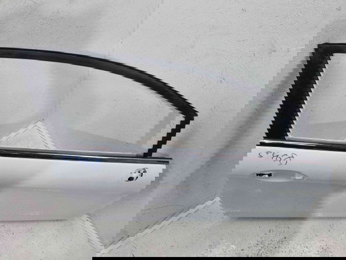 Usa dreapta fata Ford Fiesta 6 facelift [Fabr 2008-2019] Frozen White