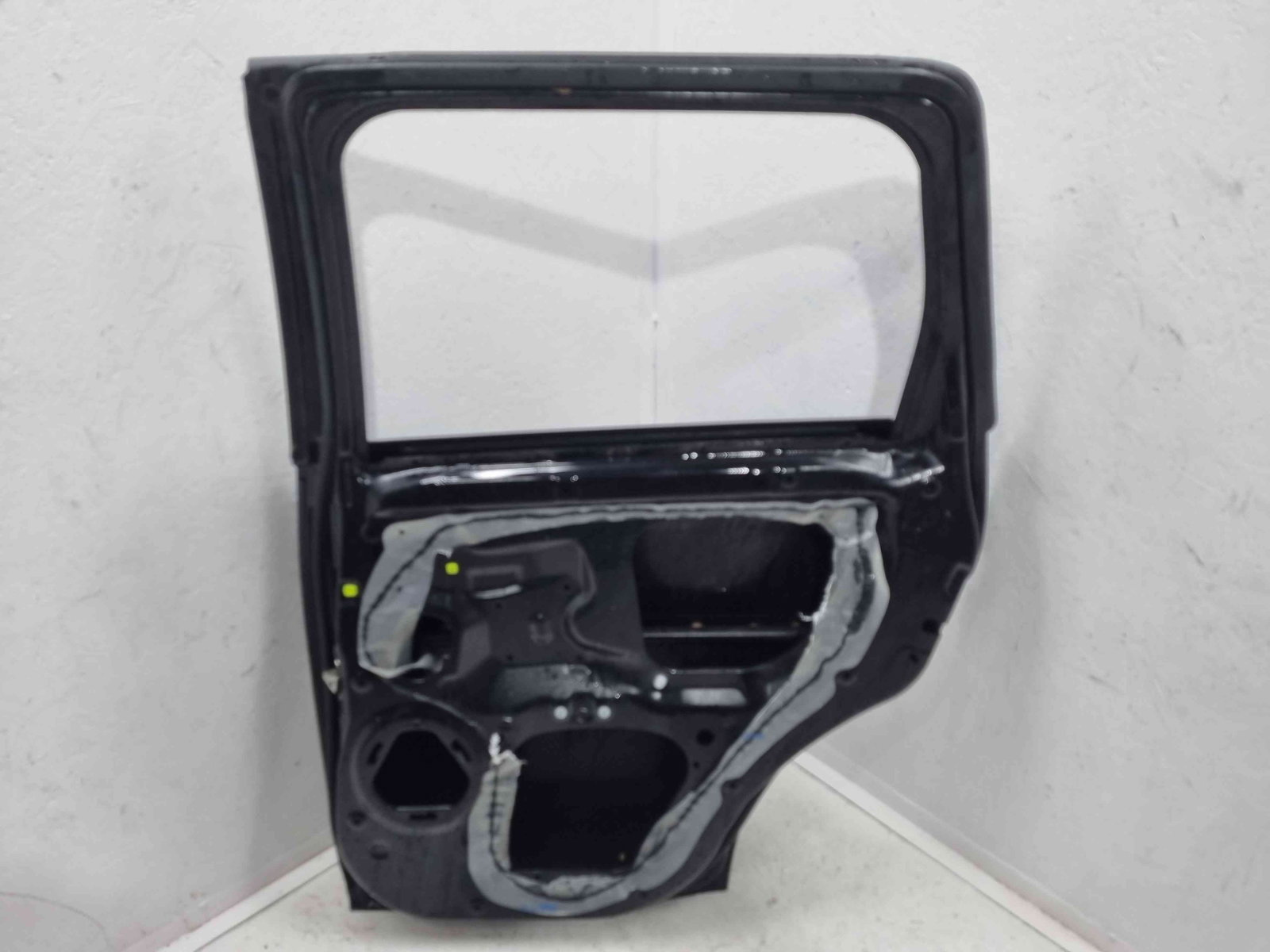 Usa dreapta spate MITSUBISHI Outlander II [Fabr 2006-2015] NEGRU - imagine 7