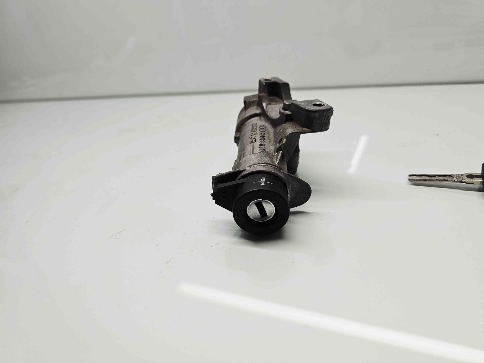 Contact cu cheie Seat Leon (1M1) [Fabr 1999-2006] 4B0905851C 1.2 Benz AZQ47KW / 64CP - imagine 3