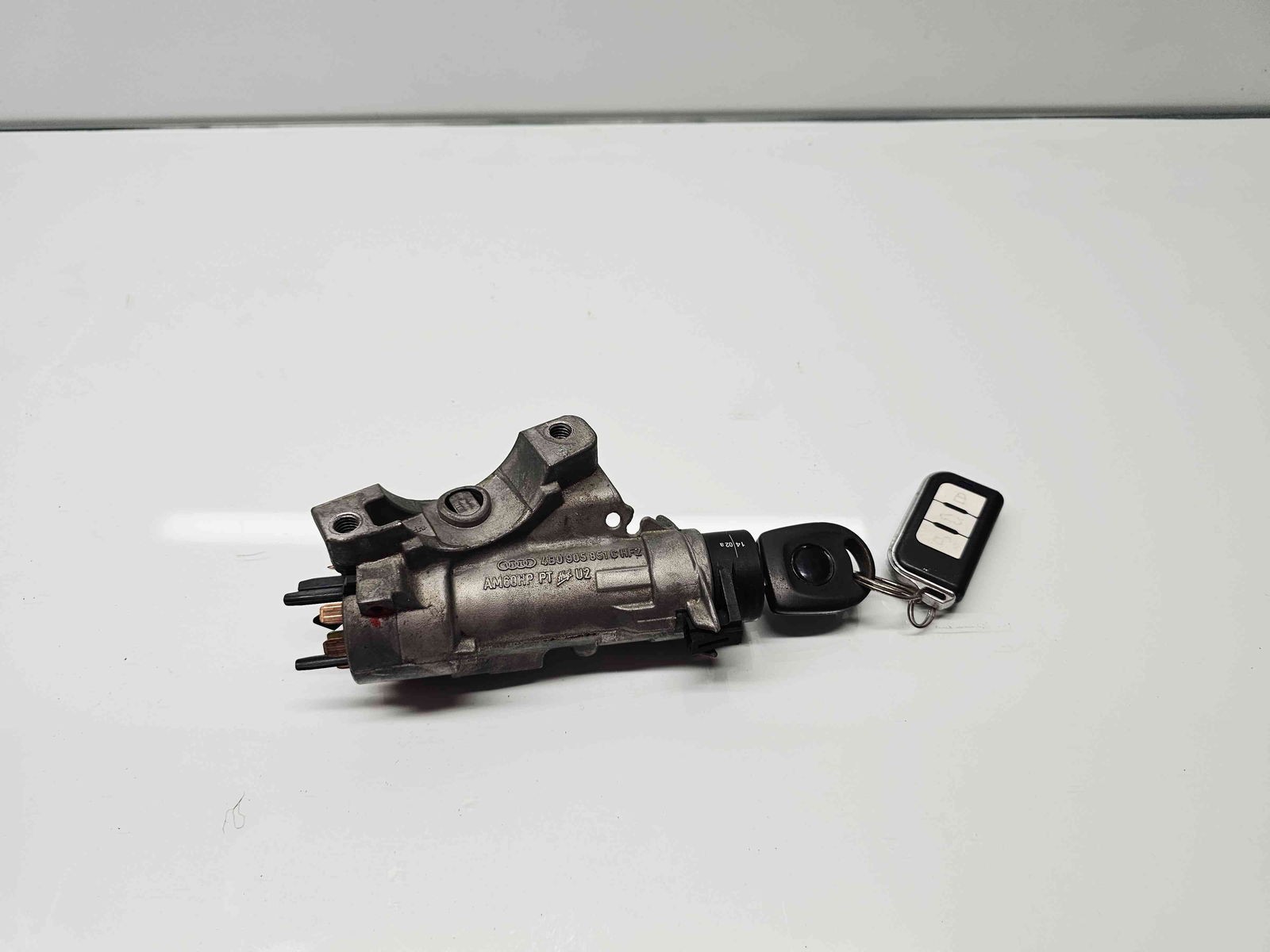 Contact cu cheie Volkswagen Golf 4 (1J1) [Fabr 1997-2004] 4B0905851C 1.2 Benz AZQ47KW / 64CP - imagine 1