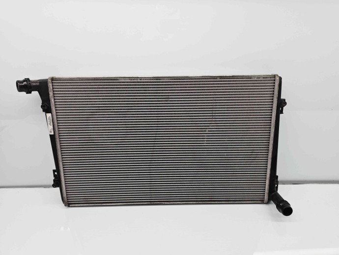 Radiator apa  Volkswagen Passat B6 (3C2) [Fabr 2005-2010] 3C0121253S 1.9 TDI BLS 77KW / 105CP