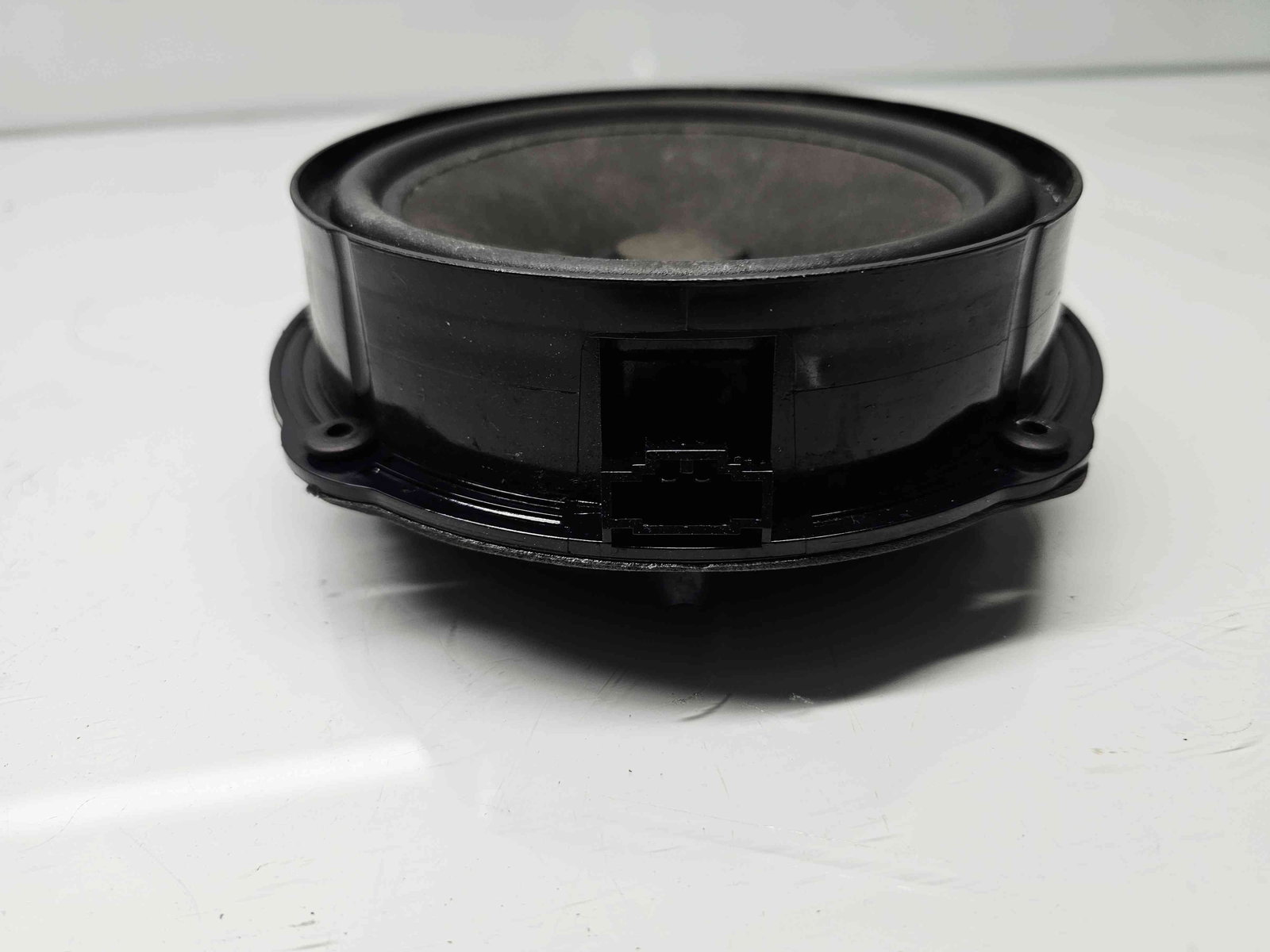 Boxa dreapta spate Skoda Octavia 3 Combi (5E5) [Fabr 2012-prezent] 5E0035411C - imagine 2