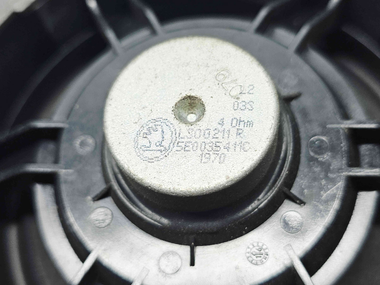 Boxa dreapta spate Skoda Octavia 3 Combi (5E5) [Fabr 2012-prezent] 5E0035411C - imagine 4