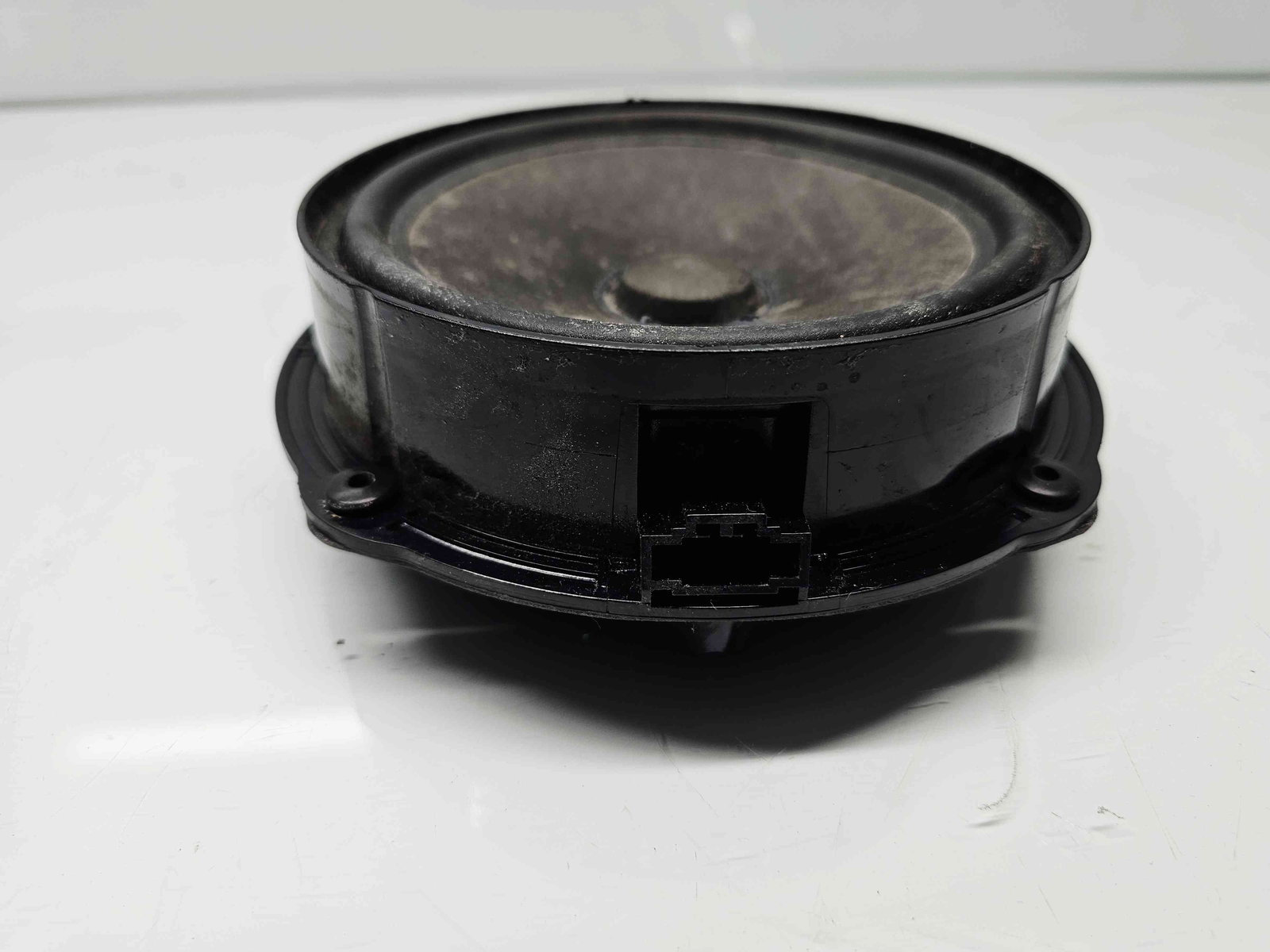 Boxa stanga spate Skoda Octavia 3 Combi (5E5) [Fabr 2012-prezent] 5E0035411C - imagine 2