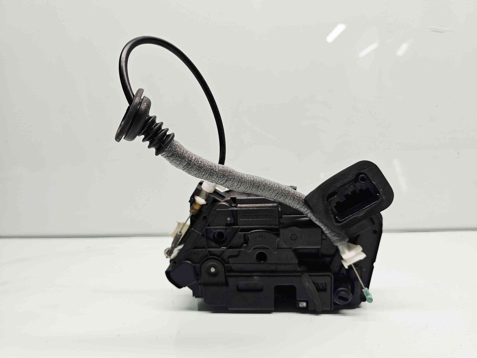 Broasca usa dreapta spate Skoda Octavia 3 Combi (5E5) [Fabr 2012-prezent] 5E0839016 - imagine 4