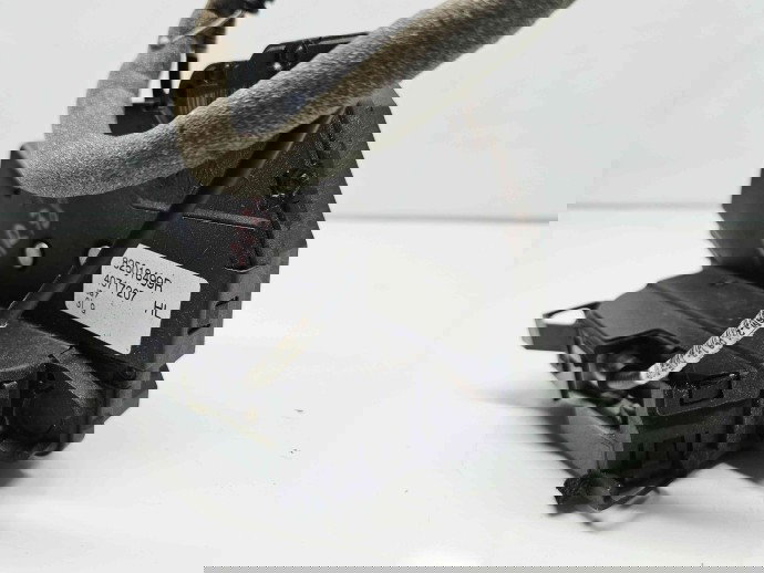 Broasca usa stanga spate Renault Captur (J87) [Fabr 2013-2017] 825018499R