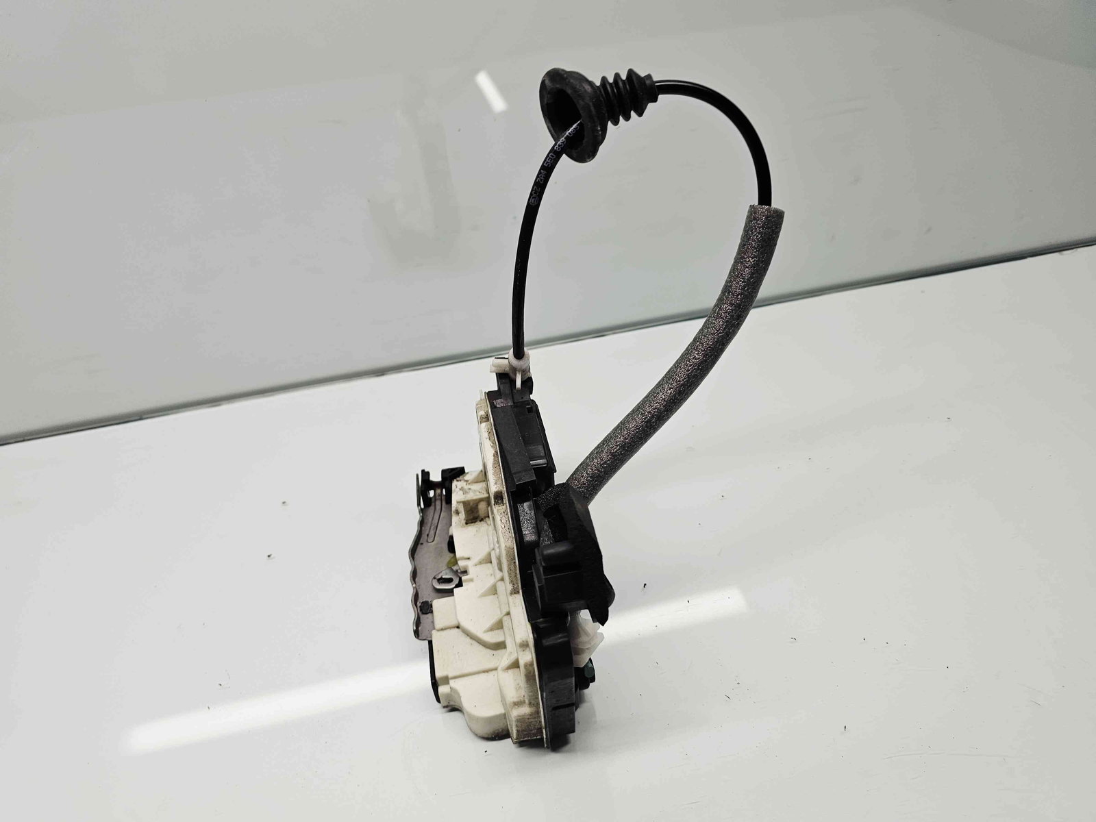 Broasca usa stanga spate Skoda Octavia 3 Combi (5E5) [Fabr 2012-prezent] 5E0839015 - imagine 7