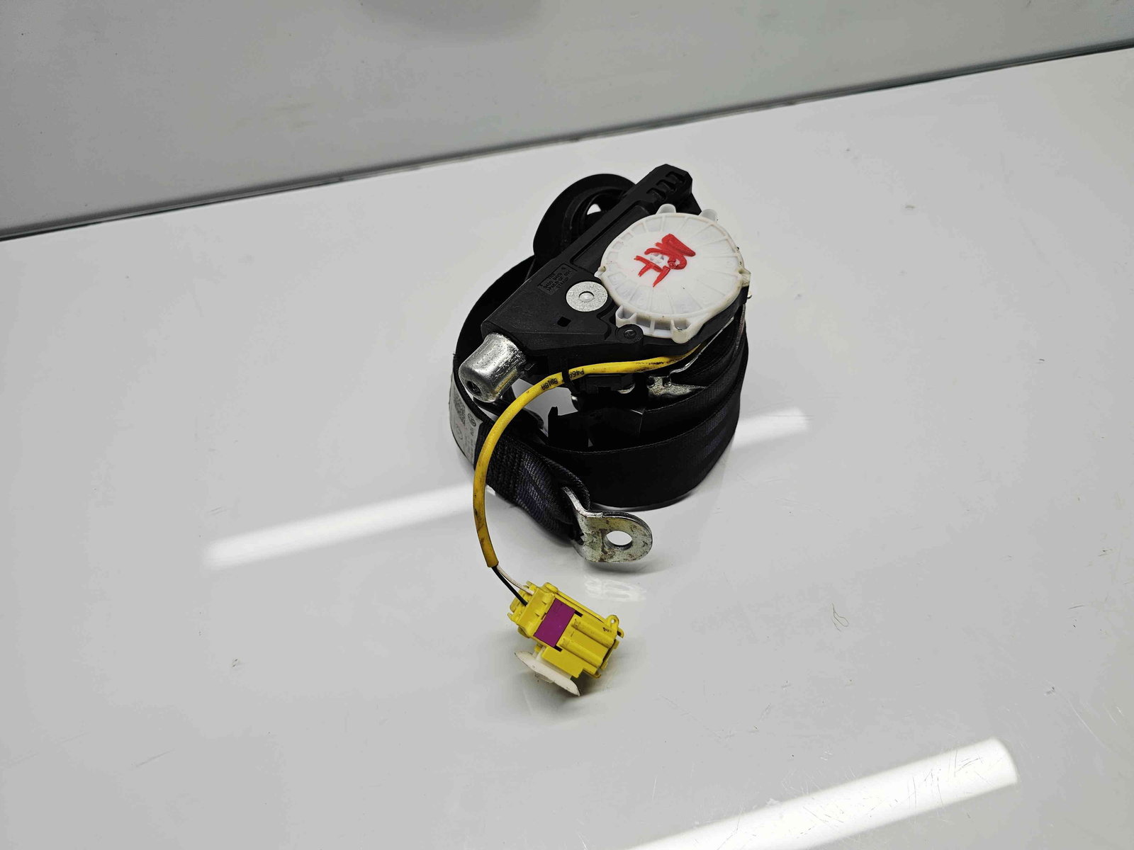 Centura dreapta fata Volkswagen Tiguan (5N) [Fabr 2007-2016] 5N2857706 - imagine 1