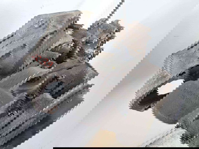 Cutie viteze manuala 5 trepte Skoda Yeti (5L) [Fabr 2009-2020] 2.0 TDI CFHAKJF 81KW / 110CP